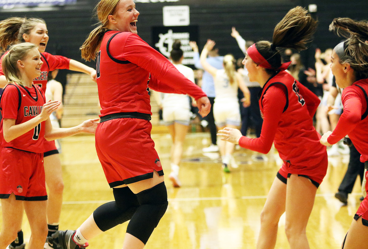 Clackamas Lakeridge girls basketball Dan Brood 57